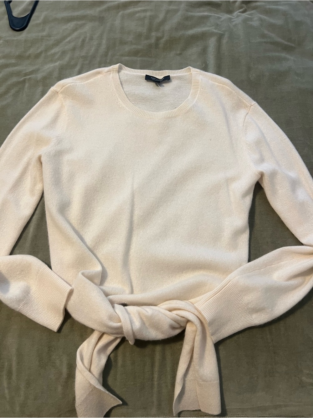 Cashmere Ann Taylor Ivory Crewneck Sweater